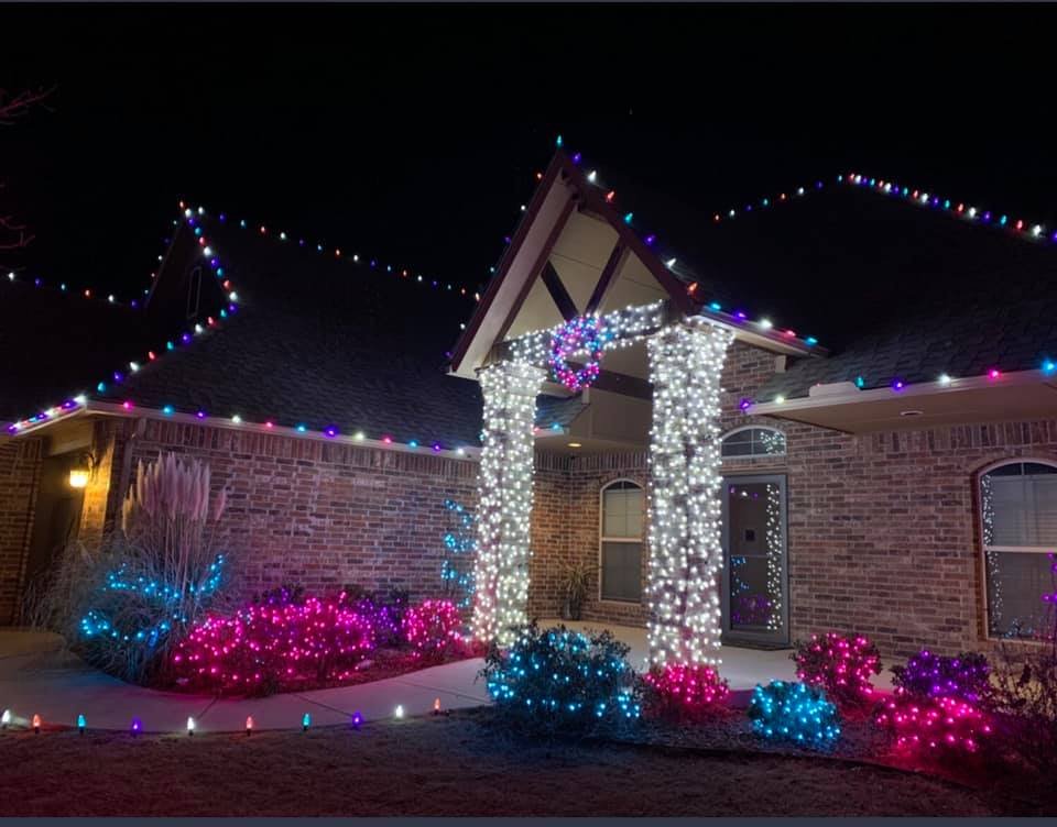 christmas-light-installation-near-me-16